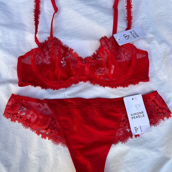 Simone Perele WISH SET demi bra and thong panties in RUBY  BNWT 32c and M thong - Picture 9 of 16